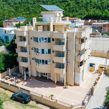 Hotel Dana Canj Ngoại thất bức ảnh