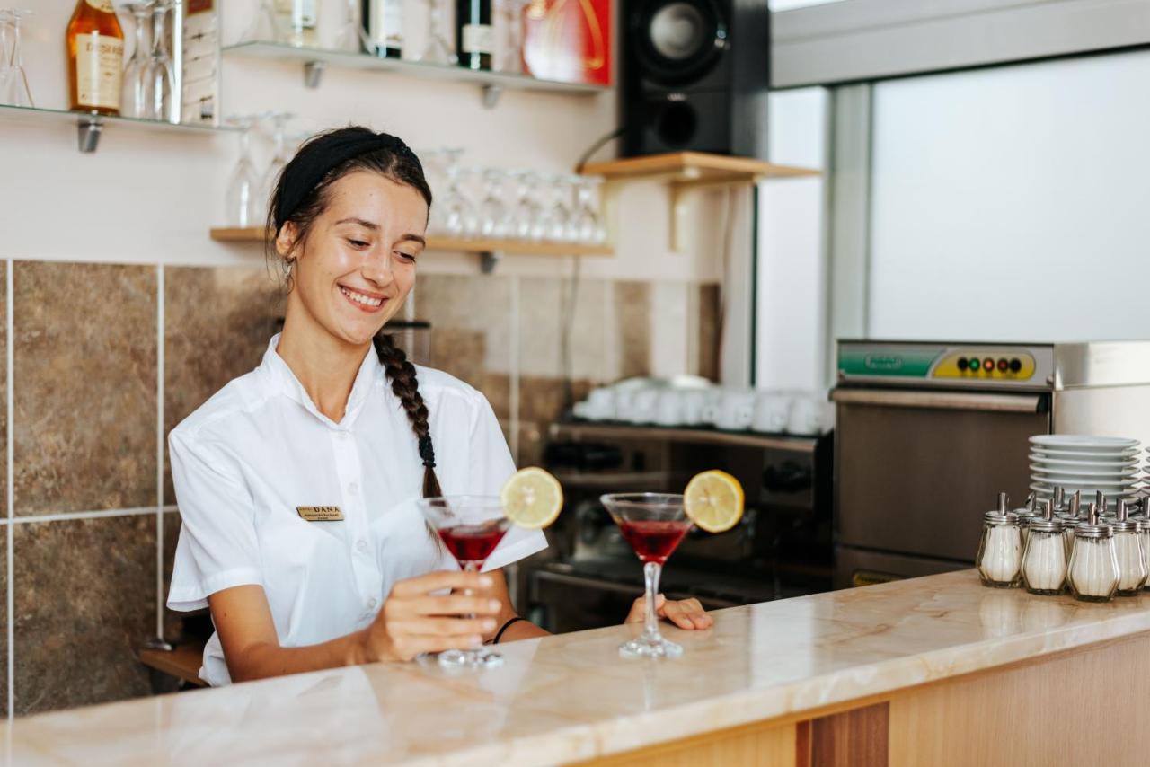 Hotel Dana Canj Ngoại thất bức ảnh