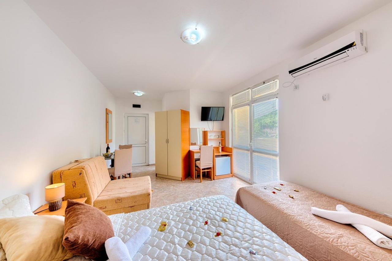 Hotel Dana Canj Ngoại thất bức ảnh