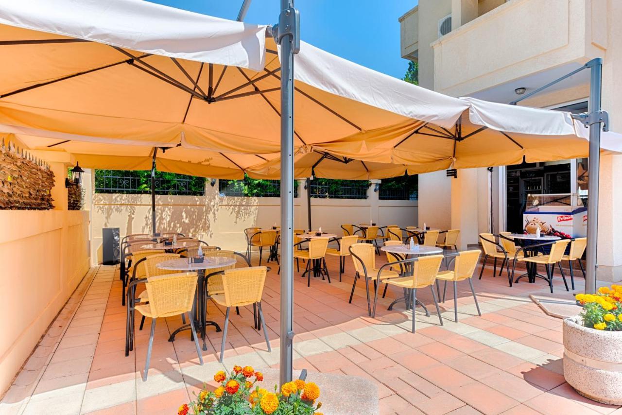 Hotel Dana Canj Ngoại thất bức ảnh